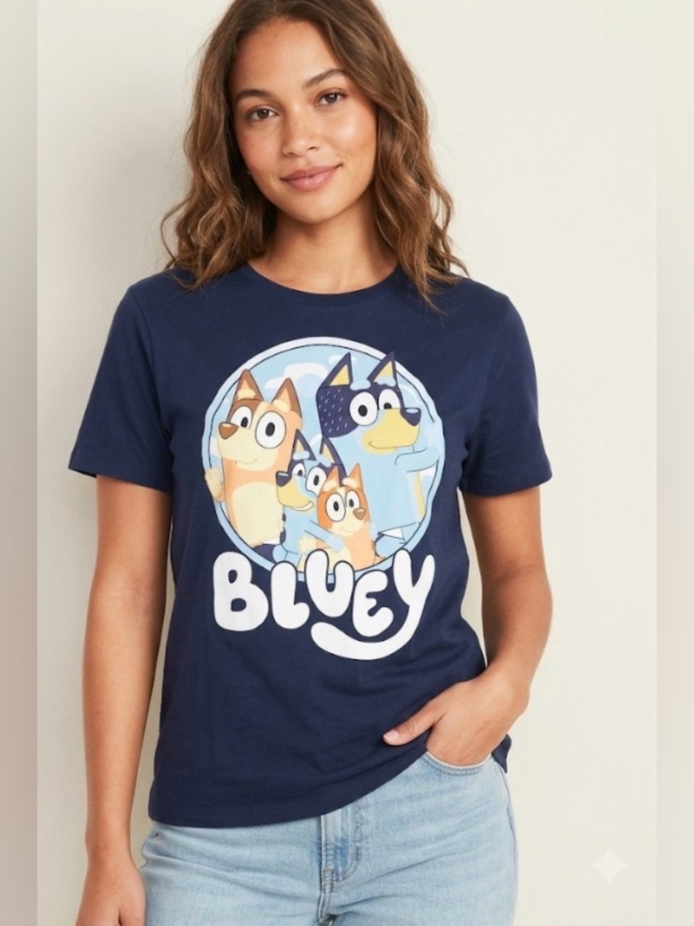 Old Navy bluey and her family, short sleeve graphic T medium unisex
